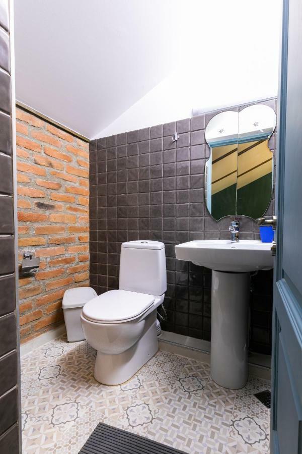 3 Heritage Rooms Тбилиси Екстериор снимка